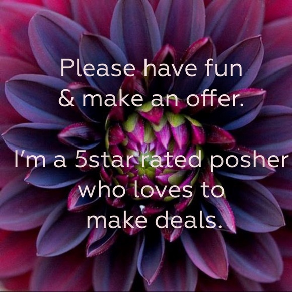 The Sak adorable crossbody or shoulder purse. - Picture 8 of 8